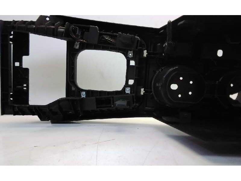 Recambio de apoyabrazos central para volkswagen passat lim. (3g2) 1.6 tdi dpf referencia OEM IAM 3G1864263JP9  