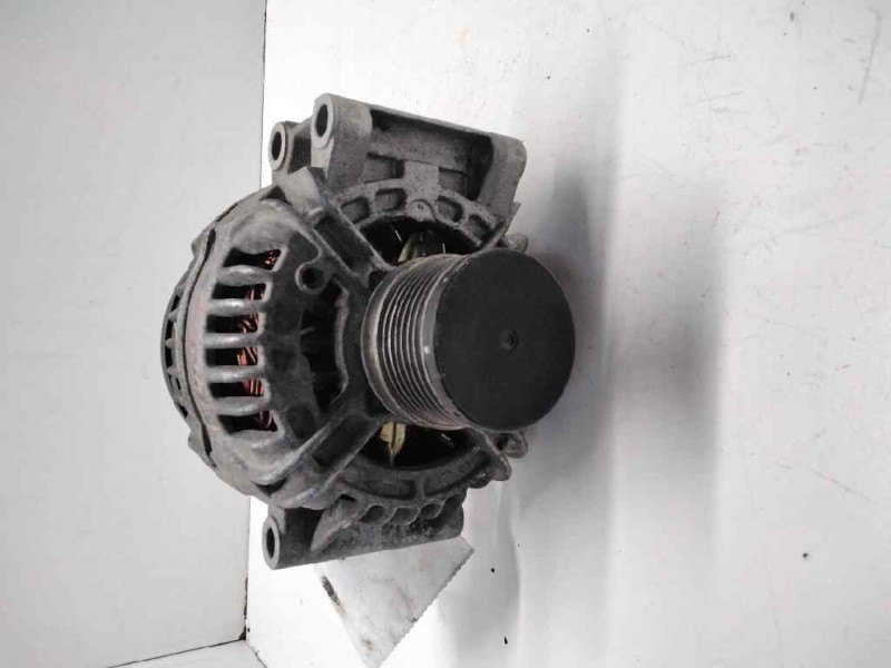 Recambio de alternador para renault megane i fase 2 berlina (ba0) 1.4 16v rxe referencia OEM IAM 0124325031 7700434899 