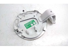 Recambio de tapa exterior combustible para mazda cx-3 referencia OEM IAM NA4T   2
