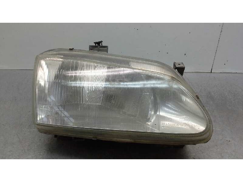Recambio de faro derecho para renault megane i scenic (ja0) 1.9 d alize referencia OEM IAM   