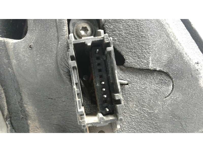 Recambio de retrovisor izquierdo para renault megane i fase 2 berlina (ba0) 1.4 16v rxe referencia OEM IAM 7700834181  