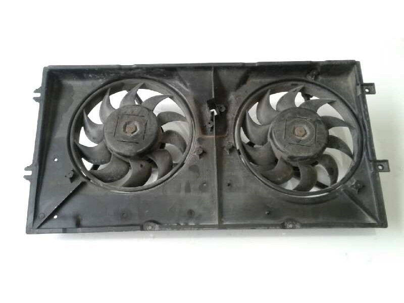 Recambio de electroventilador para volkswagen t4 transporter/furgoneta (mod. 1991) caja cerrada referencia OEM IAM 701121207G  
