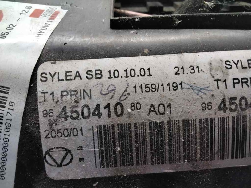 Recambio de caja fusibles para peugeot 206 sw x-line referencia OEM IAM 9645041080  