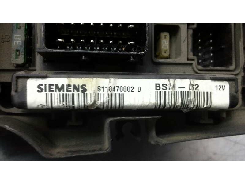 Recambio de caja fusibles para peugeot 206 sw x-line referencia OEM IAM 9645041080  