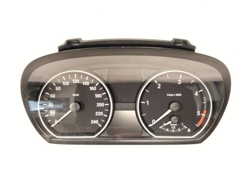 Recambio de cuadro instrumentos para bmw serie 1 berlina (e81/e87) 118d referencia OEM IAM 9166821  