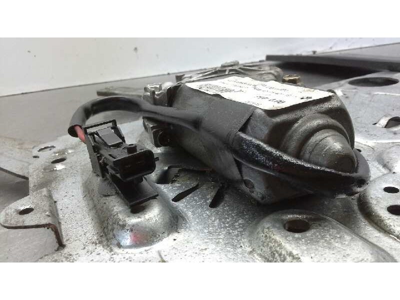 Recambio de elevalunas delantero izquierdo para renault premium 420 referencia OEM IAM   