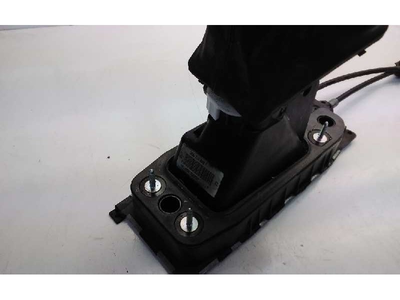 Recambio de palanca cambio para volkswagen passat lim. (3g2) 1.6 tdi dpf referencia OEM IAM 3Q0711049T  