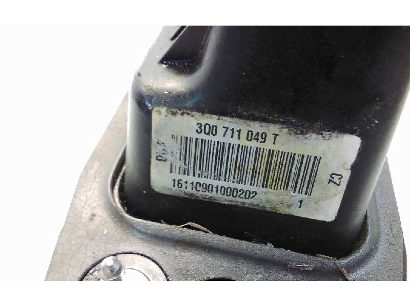 Recambio de palanca cambio para volkswagen passat lim. (3g2) 1.6 tdi dpf referencia OEM IAM 3Q0711049T  