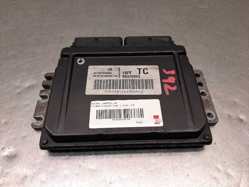 Recambio de centralita motor uce para chevrolet kalos 1.2 se referencia OEM IAM 96376652 392 K2181151420472/142