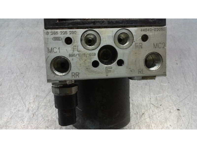 Recambio de abs para toyota corolla (e12) 1.4 turbodiesel cat referencia OEM IAM 0265225290  