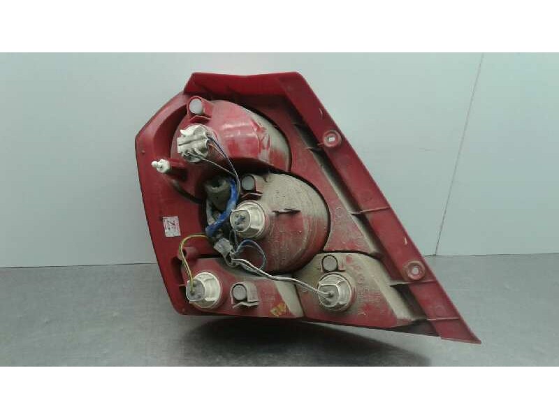 Recambio de piloto trasero derecho para chevrolet kalos 1.2 se referencia OEM IAM 96540269  