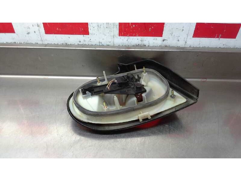 Recambio de piloto trasero derecho para renault megane i coach/coupe (da0) 1.6 referencia OEM IAM   