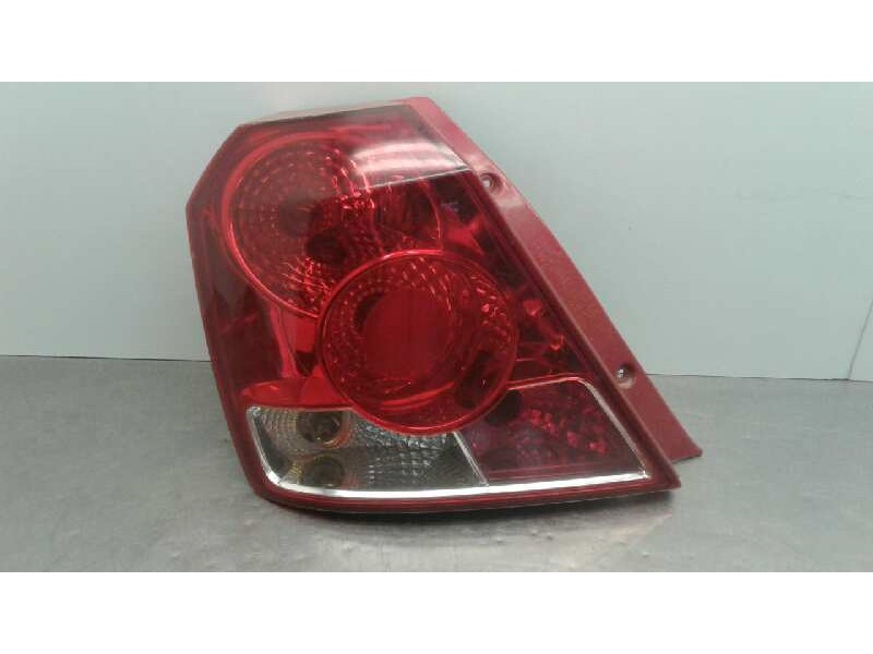 Recambio de piloto trasero izquierdo para chevrolet kalos 1.2 se referencia OEM IAM 96540268  