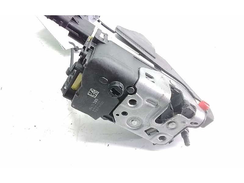 Recambio de cerradura puerta trasera derecha para peugeot 3008 confort referencia OEM IAM 732295  