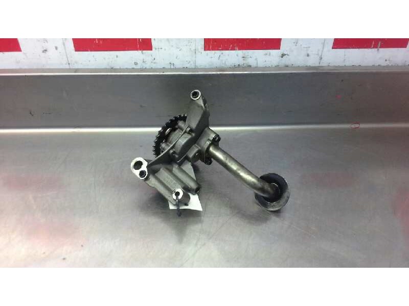 Recambio de bomba aceite para volkswagen golf iv berlina (1j1) 1.9 tdi referencia OEM IAM   