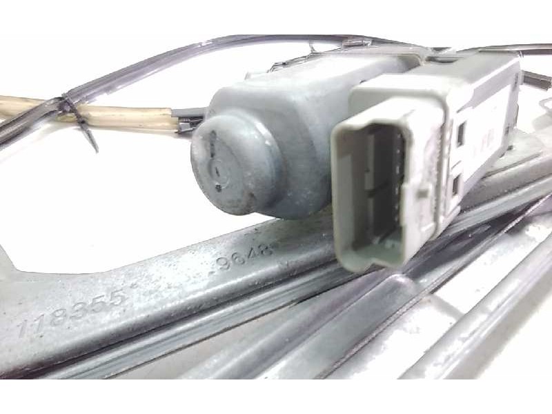 Recambio de elevalunas delantero derecho para peugeot 1007 dolce referencia OEM IAM 503620080206  