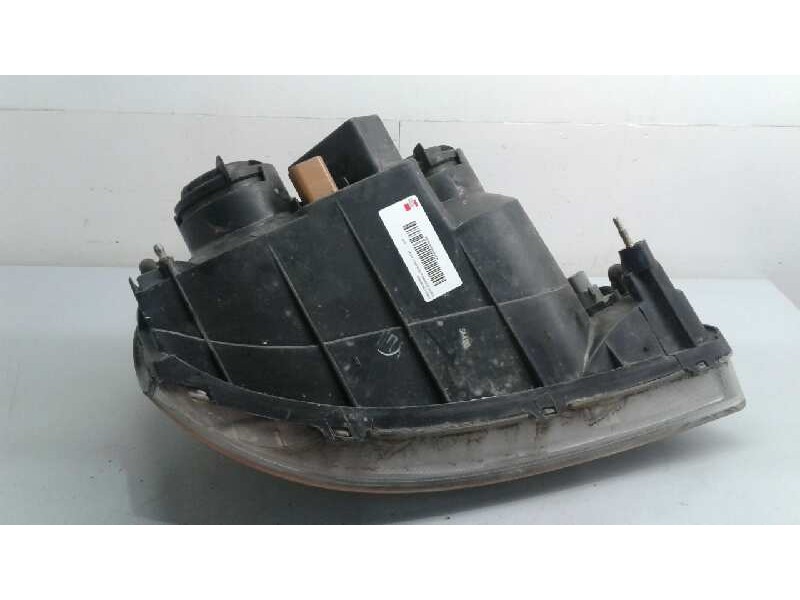 Recambio de faro izquierdo para daewoo nubira berlina 1.6 cat referencia OEM IAM 8585  102931