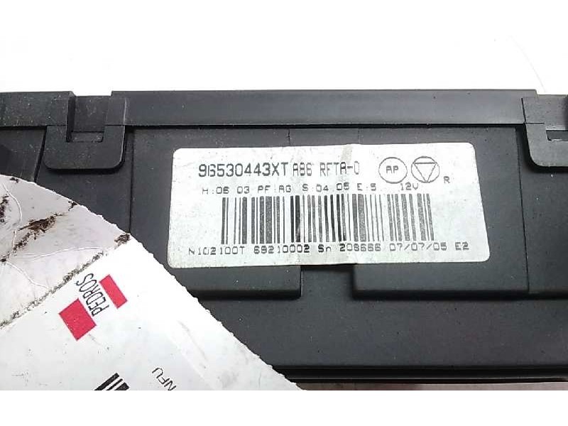 Recambio de mando climatizador para peugeot 1007 dolce referencia OEM IAM 96530443XT  