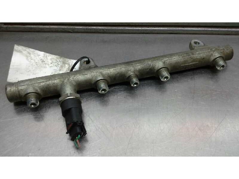 Recambio de rampa inyectora para renault scenic rx4 (ja0) 1.9 dci sportway referencia OEM IAM 0445214015  