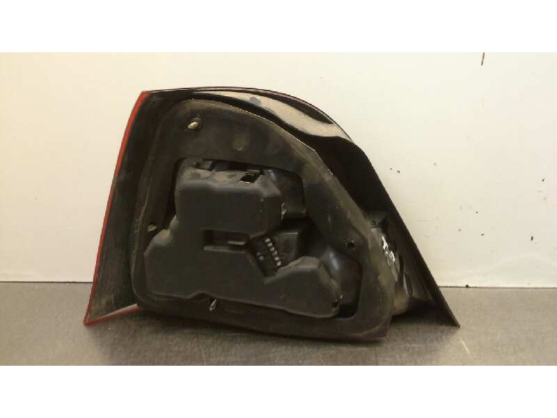 Recambio de piloto trasero derecho para mg rover serie 25 (rf) classic (5-ptas.) referencia OEM IAM XFB10088  