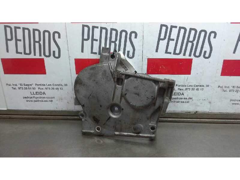 Recambio de tapa distribucion exterior para renault megane ii classic berlina 1.6 16v referencia OEM IAM 8200242568  