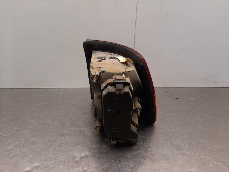 Recambio de piloto trasero izquierdo para seat toledo (1l) base referencia OEM IAM 1L0945111F  