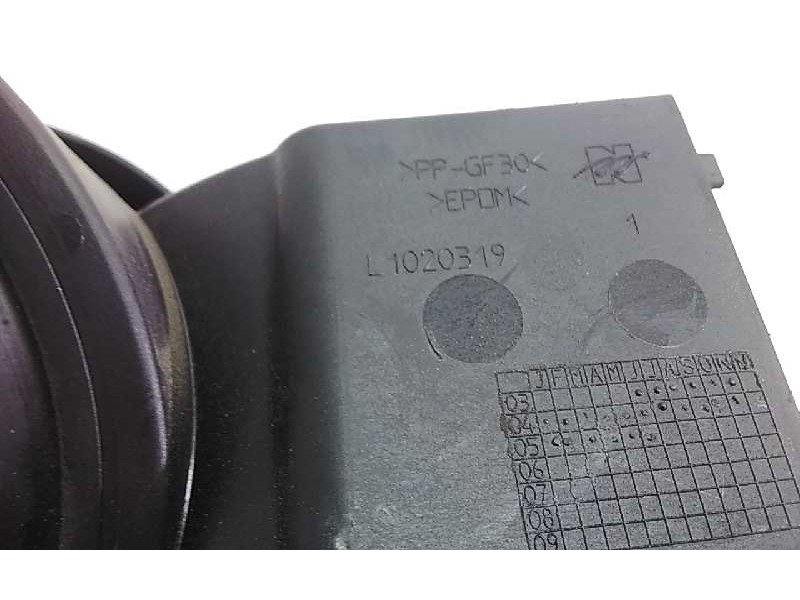 Recambio de tapa exterior combustible para peugeot 1007 dolce referencia OEM IAM L1020319  