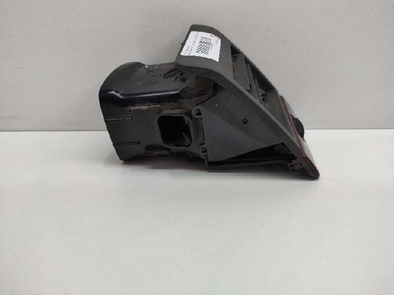 Recambio de aireador izquierdo para mercedes vito (w638) caja cerrada 112 cdi  (638.094) referencia OEM IAM 6388310660  