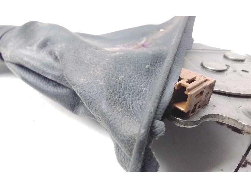 Recambio de palanca freno de mano para toyota auris touring sports (e18) hybrid active referencia OEM IAM   