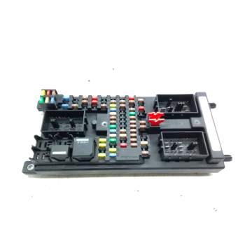 CAJA FUSIBLES GJ3214F041AB 