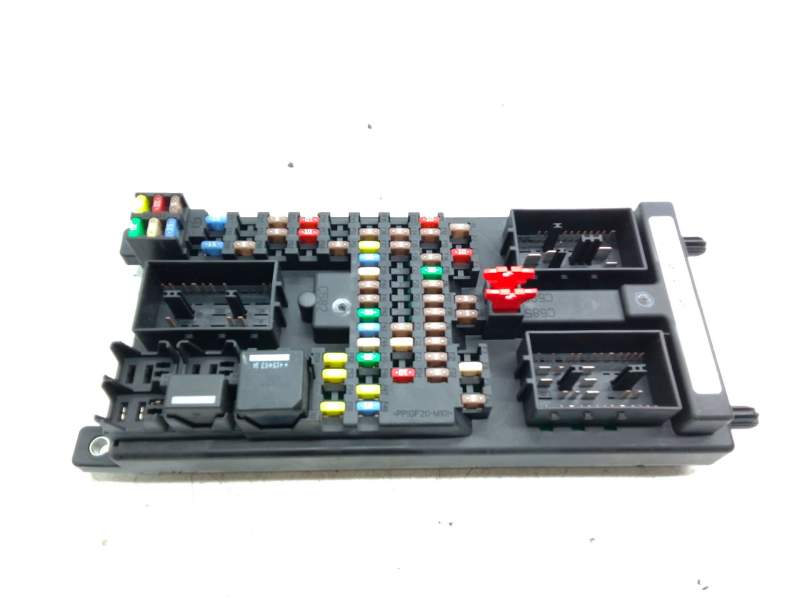 Recambio de caja fusibles para land rover range rover evoque (l538) 2.0 d referencia OEM IAM GJ3214F041AB  