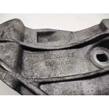 Recambio de soporte alternador para renault megane ii classic berlina 1.6 16v referencia OEM IAM 8200327134  
