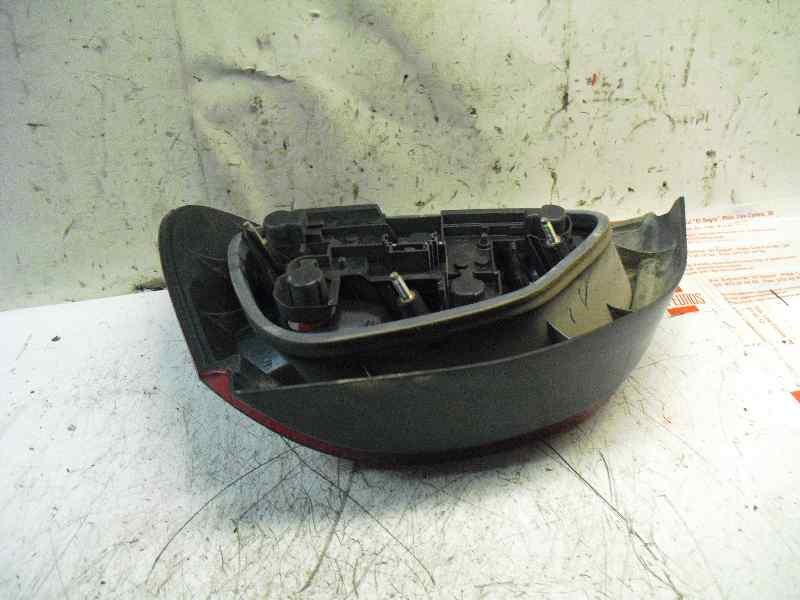 Recambio de piloto trasero izquierdo para renault megane i fase 2 berlina (ba0) 1.4 16v privilege referencia OEM IAM   