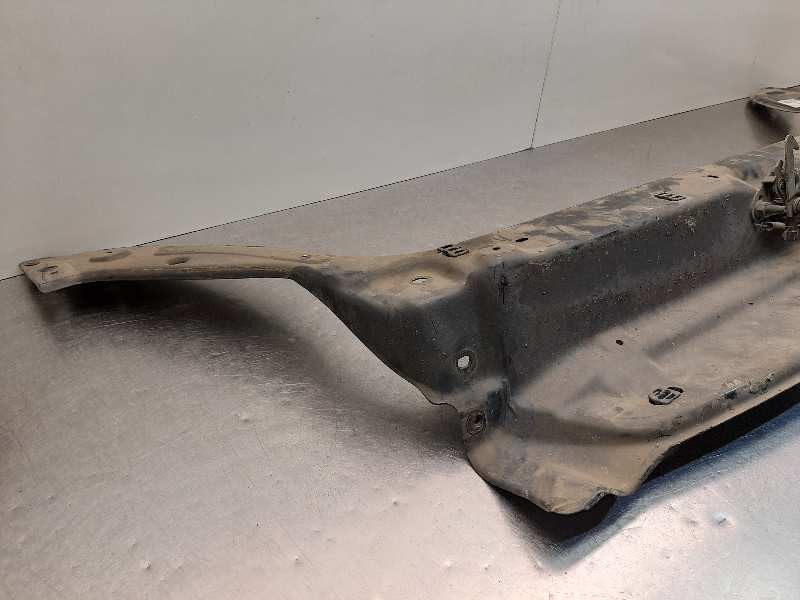 Recambio de panel frontal para peugeot partner (s2) combiespace referencia OEM IAM 7252X7  