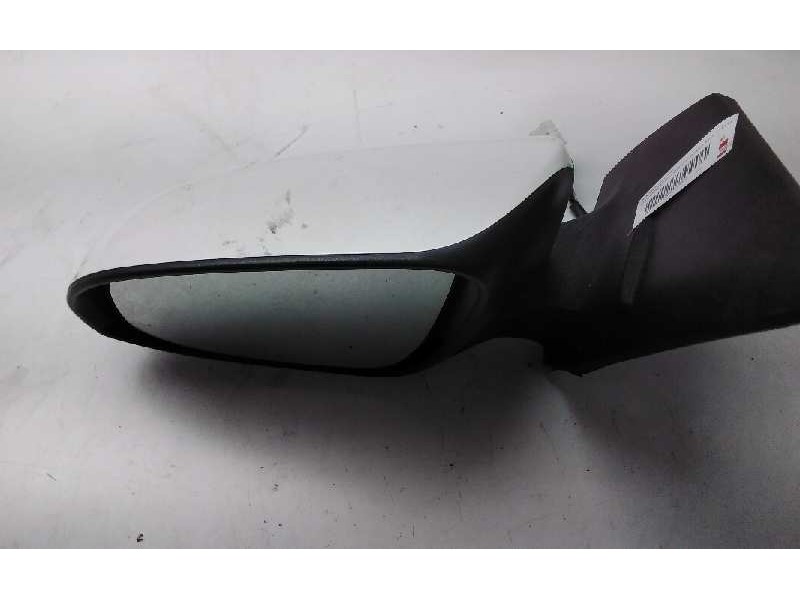 Recambio de retrovisor izquierdo para toyota auris touring sports (e18) hybrid active referencia OEM IAM 026983  