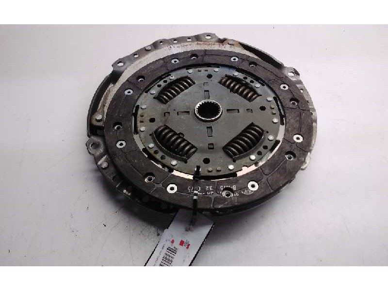 Recambio de kit embrague para ford transit caja cerrada, corta (fy) (2000 =>) referencia OEM IAM B1075C275  