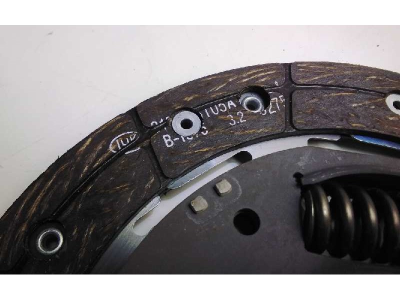 Recambio de kit embrague para ford transit caja cerrada, corta (fy) (2000 =>) referencia OEM IAM B1075C275  