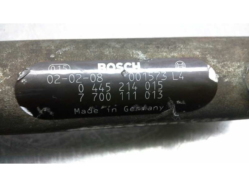 Recambio de rampa inyectora para renault scenic ii 1.9 dci diesel referencia OEM IAM 0445214015  103117