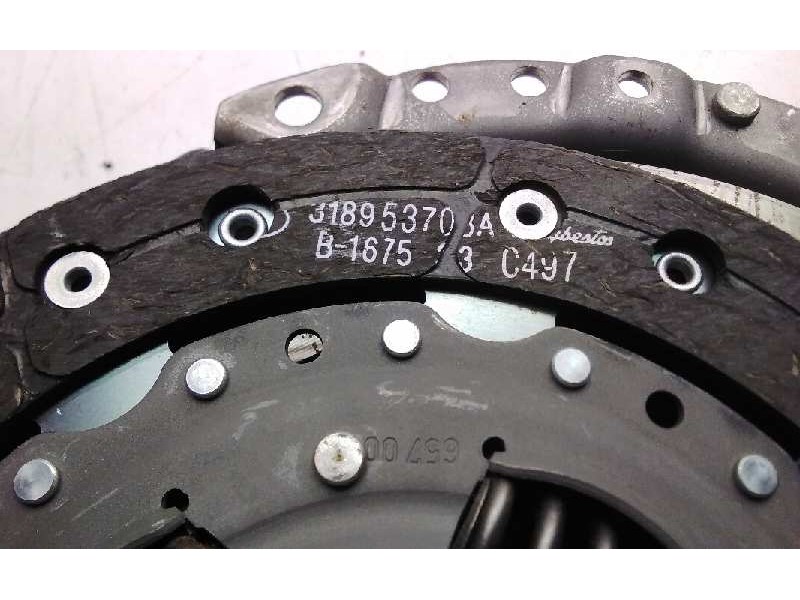Recambio de kit embrague para ford escort berl./turnier 1.6 16v cat referencia OEM IAM 97AG7550B2A  