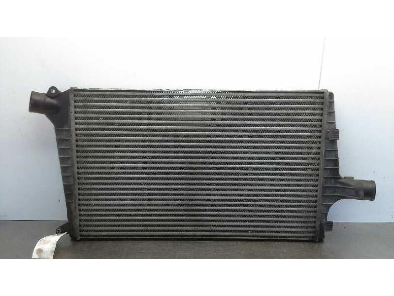 Recambio de intercooler para audi a6 berlina (4b2) 2.5 tdi referencia OEM IAM 4B0145805A  