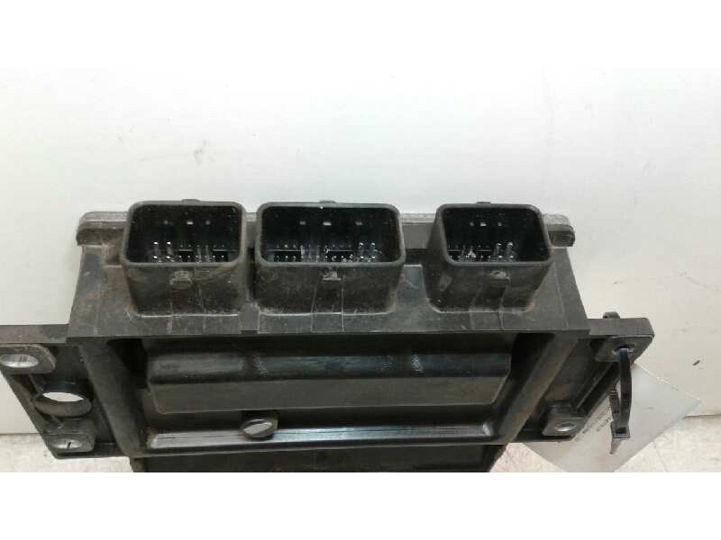 Recambio de centralita motor uce para renault scenic ii 1.5 dci diesel referencia OEM IAM 8200334419 245 