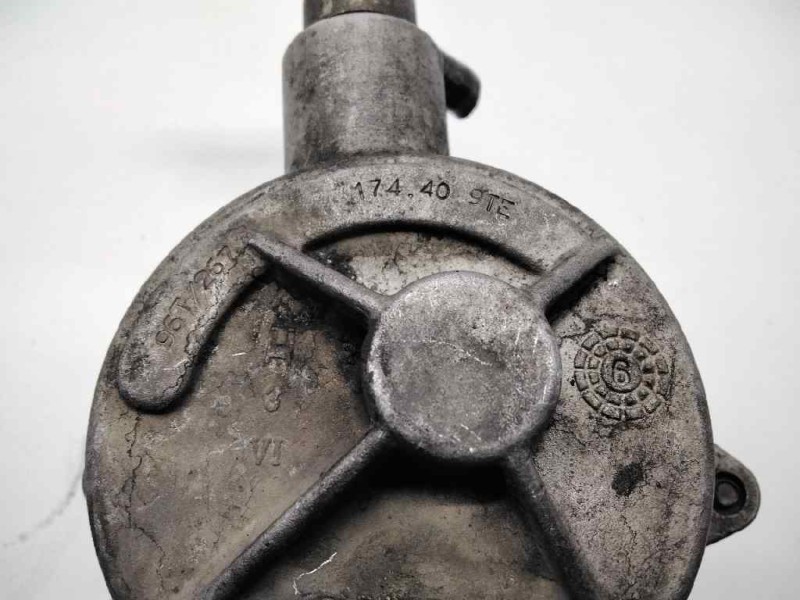 Recambio de depresor freno / bomba vacio para peugeot 306 berlina 3/4/5 puertas (s2) 1.9 diesel referencia OEM IAM 174409TE PIER