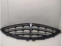 Recambio de rejilla delantera para ssangyong actyon referencia OEM IAM 7945131000  