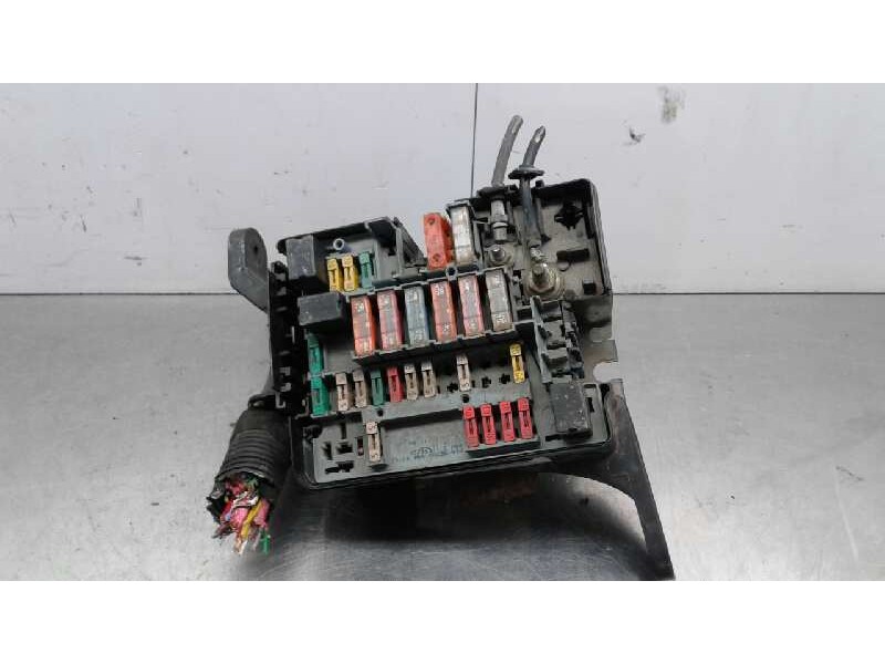 Recambio de centralita bsm para peugeot 206 berlina xs clim referencia OEM IAM 9642709780  