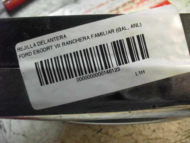 Recambio de rejilla delantera para ford escort berl./turnier 1.6 16v cat referencia OEM IAM   