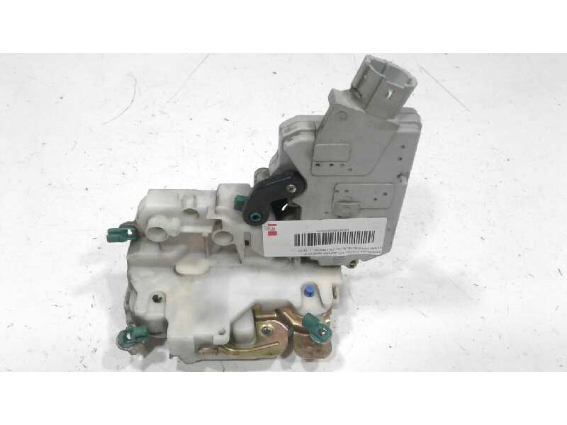 Recambio de cerradura puerta delantera derecha para nissan primera berlina (p11) motion referencia OEM IAM   