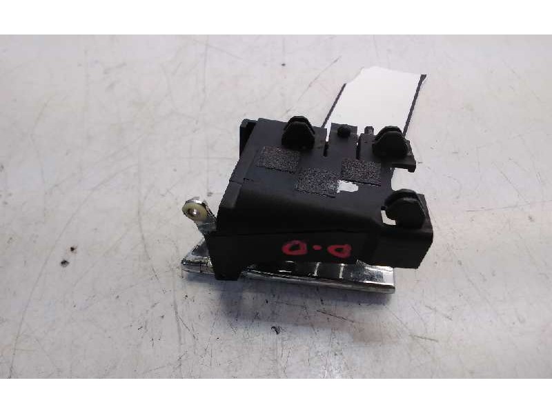 Recambio de maneta interior delantera derecha para volkswagen polo berlina (6n2) trendline referencia OEM IAM 6N0837114  