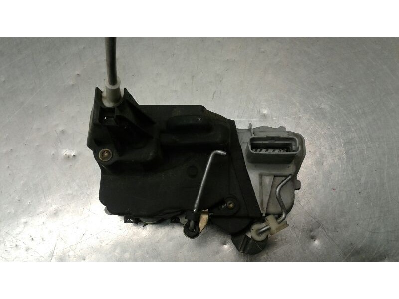 Recambio de cerradura puerta delantera izquierda para peugeot 307 (s1) xr referencia OEM IAM   