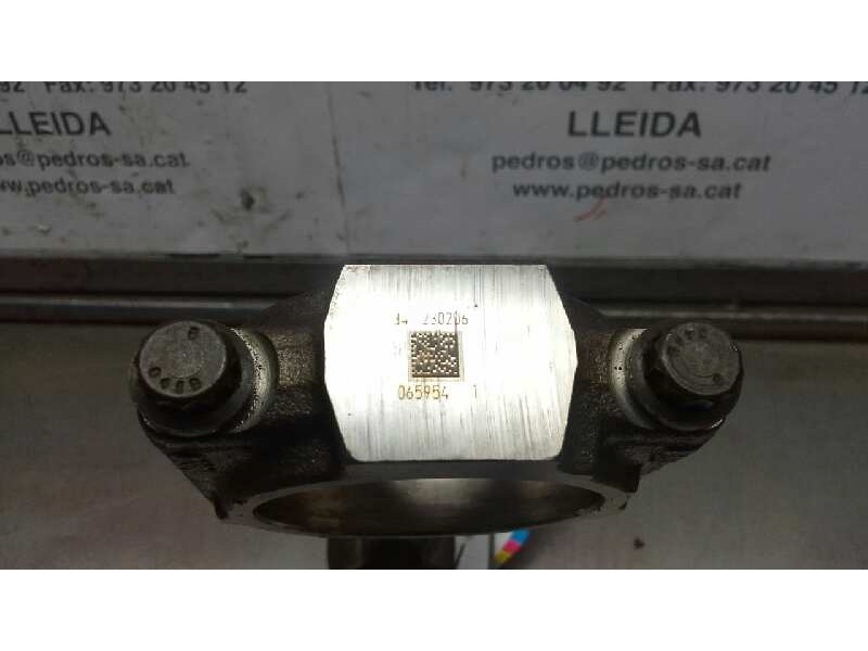 Recambio de biela para volkswagen jetta (1k2) trendline referencia OEM IAM 230206065954  