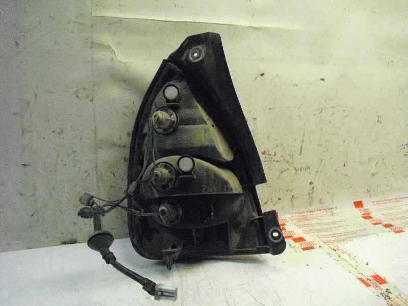 Recambio de piloto trasero derecho para hyundai lantra berlina (rd) 1.9 d gls referencia OEM IAM   